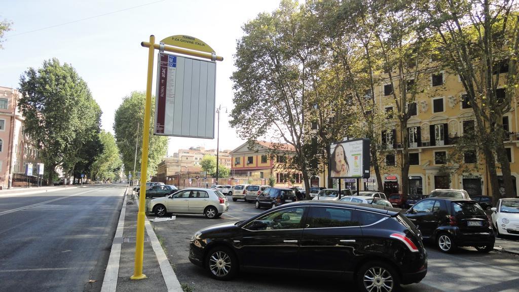 B&B Giovine Italia Rome Exterior photo